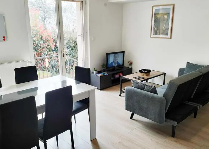 Appartement Cosy 2 Chambres Avec Jardin